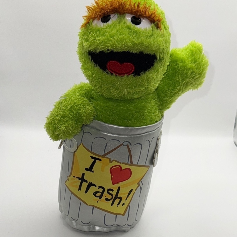 Sesame Street Oscar the Grouch Plush in Trash Can